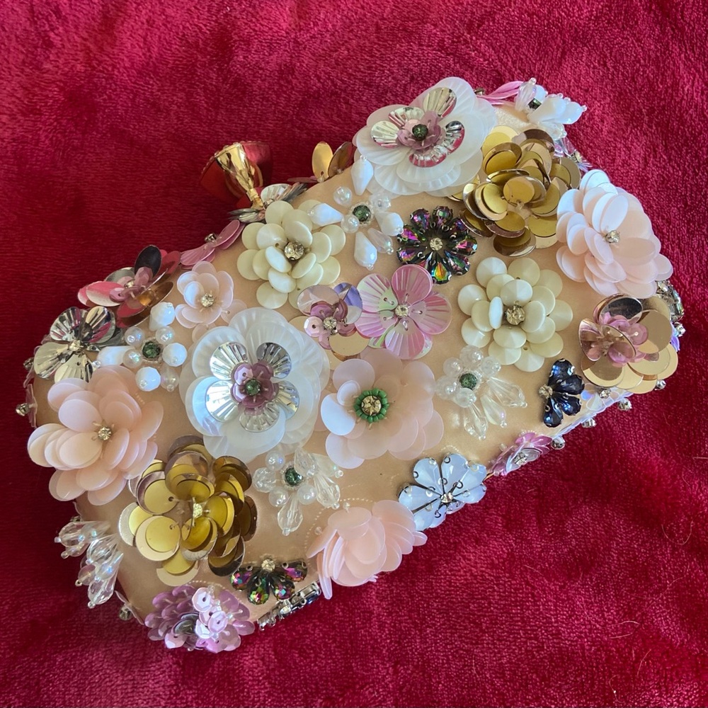 Floral Embellished Clutch